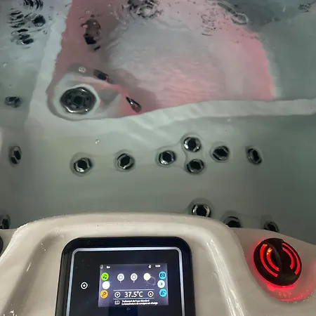 Avec Jacuzzi *